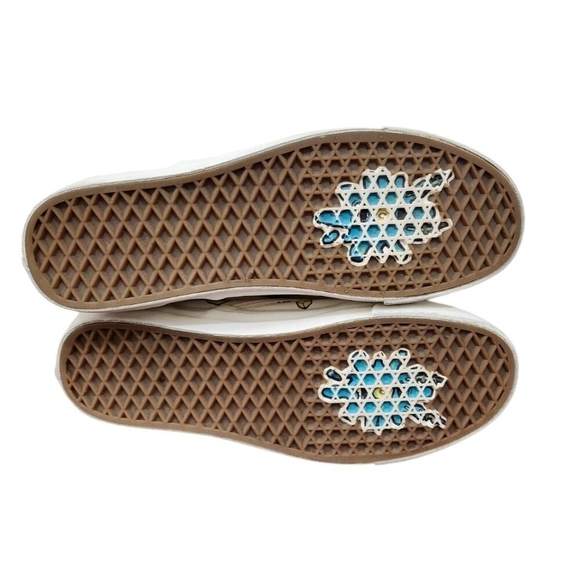 RARE SpongeBob Square Pants X Vans Vault Slip On Shoes Men’s Sz 10.5/W 12 - Picture 7 of 11